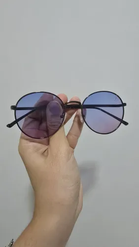 Óculos round Ed. Limitada - Lente degradê roxa