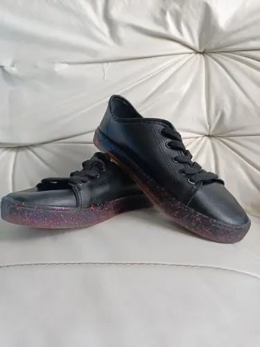 Tênis preto com glitter Molekinha - número 31