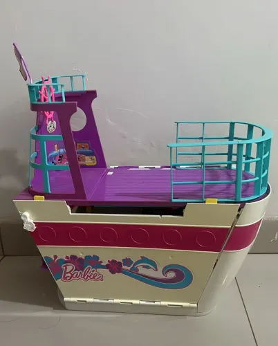 Navio cruzeiro da Barbie