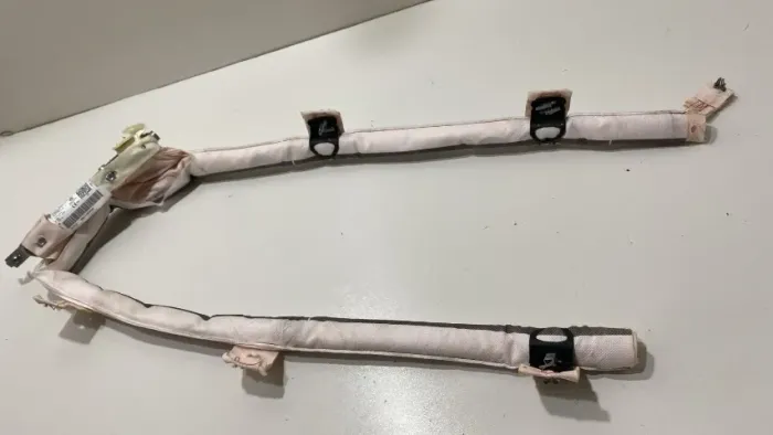 Cortina teto esquerda VW T-Cross 2022