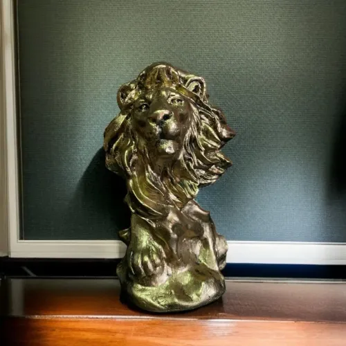 Escultura de Leão Dourado - Decoração Sofisticada