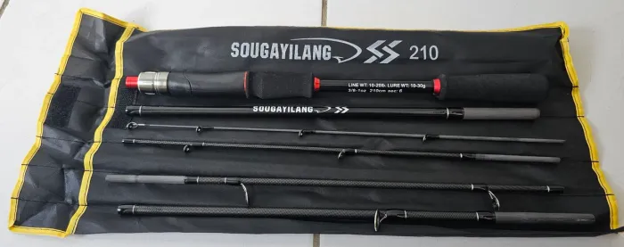 Vara de Pesca SOUGAYILANG 2.1m em Carbono.