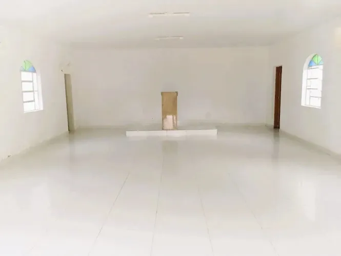 INVISTA NO SEU FUTURO: imóvel comercial Perfeito para Seu Projeto dos Sonhos!