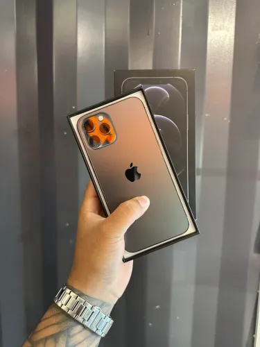 ? IPhone 12 pro max 128GB preto seminovo ?