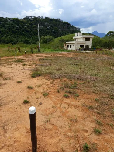 Vendo terreno parcelado em xerem 
