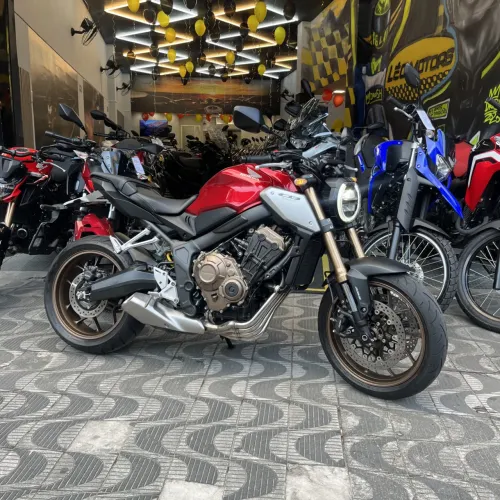 HONDA CB 650 R
