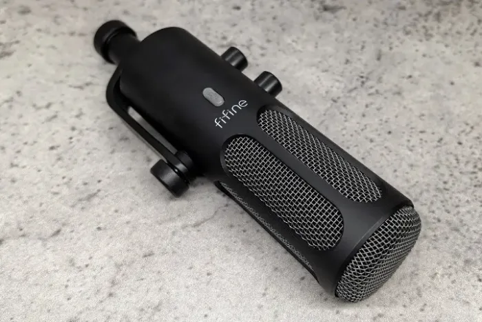  Microfone dinâmico FIFINE Tank3 USB/XLR - Podcast e Gravação