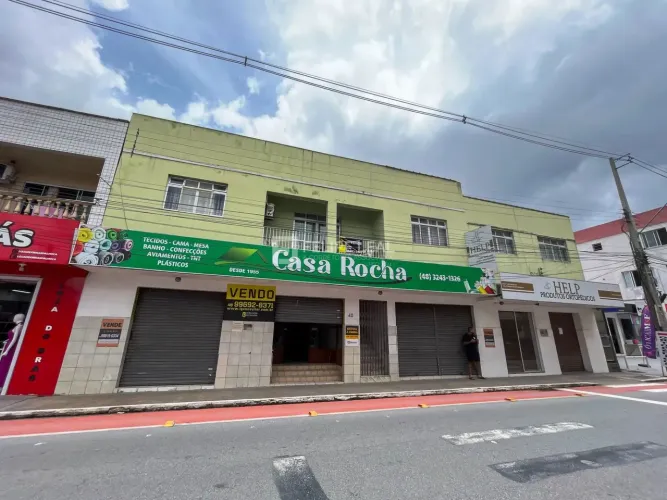 Ponto Comercial em Centro - Biguaçu, SC