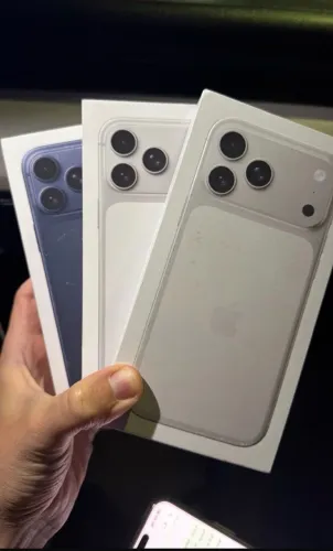 iPhone 17 pro max