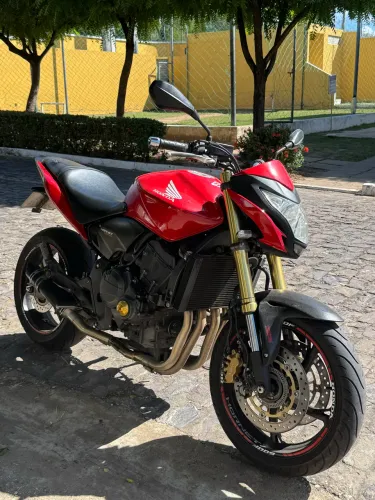 Hornet 2014