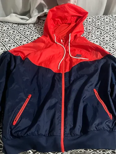 Corta vento Nike