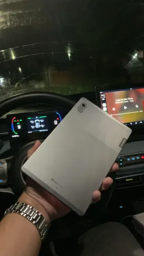 TABLET LENOVO M9
