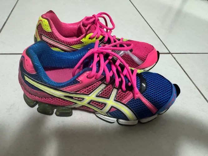 Tênis n 37 Asics