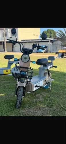 Vendo Scooter elétrica com 2 meses de uso.
