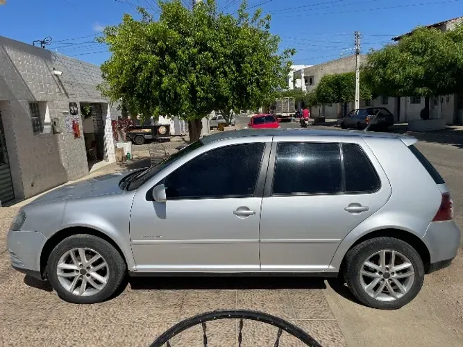 Volkswagen Golf Sportline 1.6 MI Total Flex 8V 4P 2010