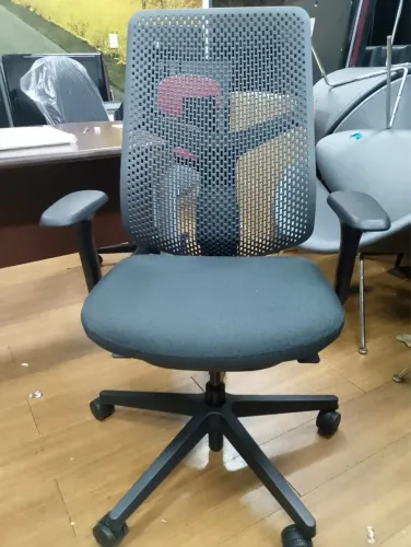 Cadeira de Escritório Herman Miller Verus