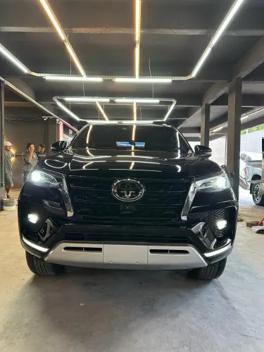 Toyota Hilux SW4 SRX 4X4 2.8 TDI 16V Dies. Aut. 2023