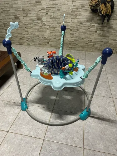 Jumper para Bebê com Centro de Atividades | Pula-Pula Infantil | Ótimo Estado