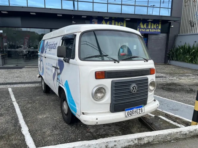 Volkswagen Kombi Furgão 1.4 MI Total Flex 8V 2014