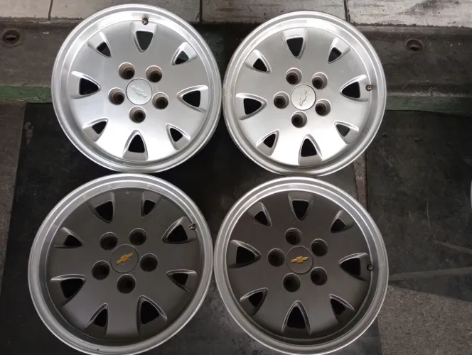Rodas opala diplomata aro 15 furação 5x114 $2.499 no pix ou 12x $ 249 no cartão