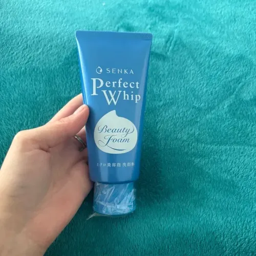 sabonete facial senka perfect whip beauty foam