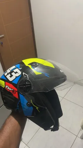 Capacete fw3 tamanho 58 com óculos