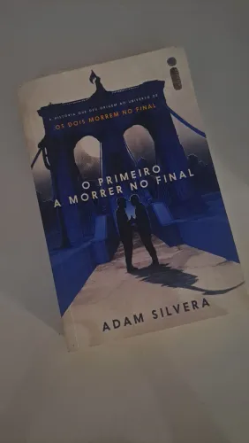 O primeiro a morrer no final 
