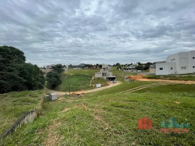 Terreno à venda no Condomínio Terras de Santa Teresa em Itupeva/SP.