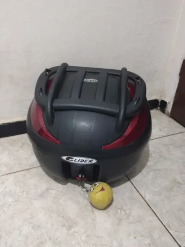 Baú de carga pra moto