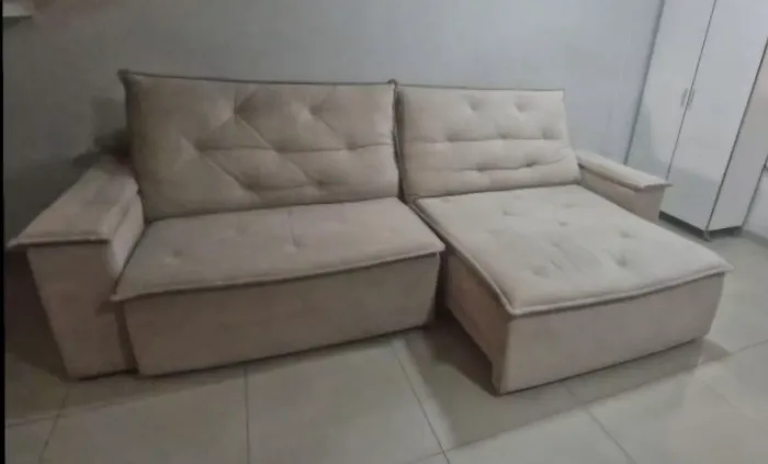 Sofá Retrátil com 3 a 4 lugares