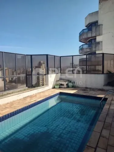 Cobertura triplex com Piscina , 4 quartos, 3 Suites, 3 vagas de garagem em 331m²