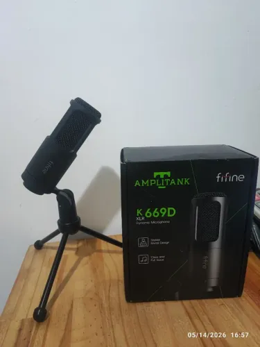 Microfone Fifine K669D XLR Dinamico - Excelente pra Podcast, Live e Voz
