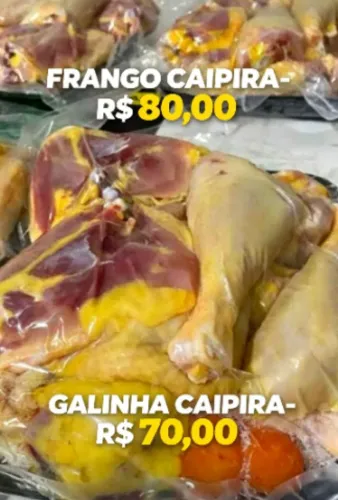 Galinha caipira abatida 