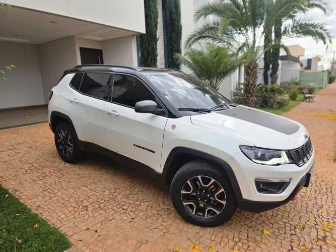 Jeep Compass Trailhawk 2.0 4X4 Dies. 16V Aut. 2021