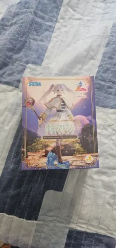 Frieren figure Luminasta original (Japão)