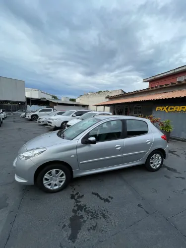 Peugeot 207 XR 1.4 Flex 8V 5P 2012