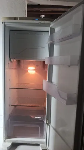 Geladeira frost free