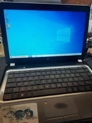 Notebook HP Pavilion G4 com processador i3.