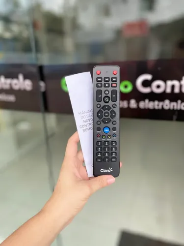Controle Claro - pilhas inclusas 