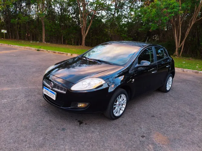 Fiat Bravo Essence Dualogic 1.8 Flex 16V 5P 2012