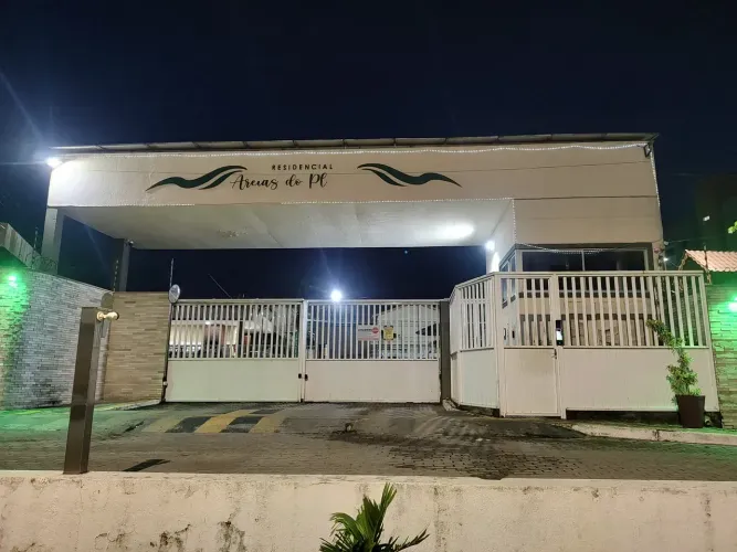 OPORTUNIDADE! CASA DUPLEX AREIAS DO PLANALTO