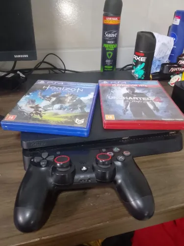 PS4 Slim 1TB