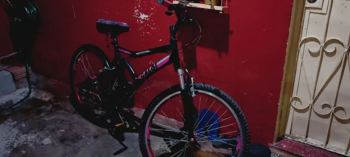 Bicicleta feminina aro 26