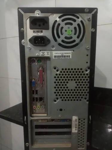 CPU com MONITOR 