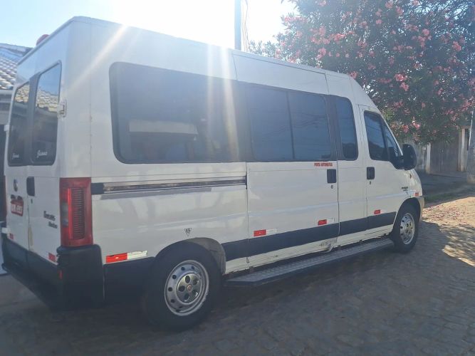 Imagem de Fiat Ducato Minibus 2.3 T.alto ME Diesel 2012