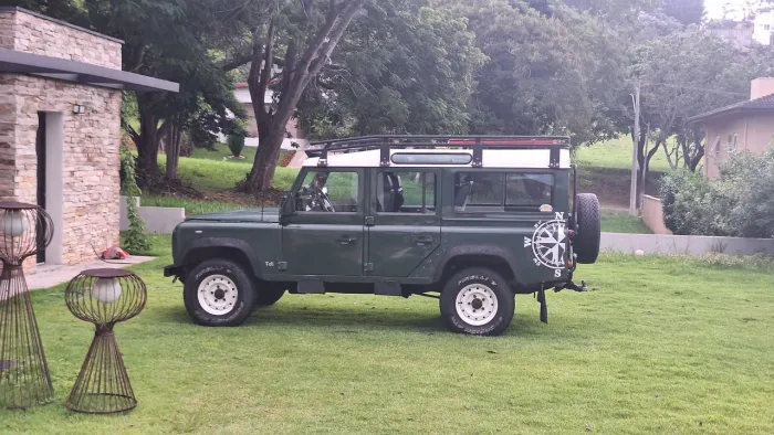 Land Rover Defender 110 TDI SW Diesel 2000