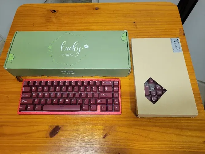 Teclado Mecânico Lucky64 alumínio vermelho 