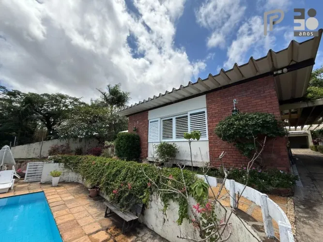 Casa com 3 dormitórios à venda, 365 m² por R$ 2.500.000,00 - Olho D'Água - São L