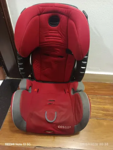 Cadeira automóvel criança