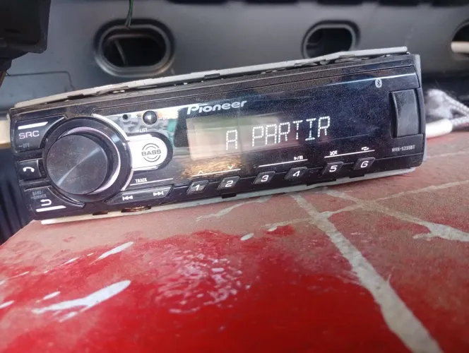 Vendo aparelho Pioneer MVH-S235BT